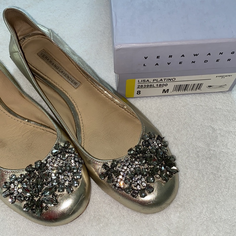 Vera Wang LavenderLisa Platino, 8, gold rhinestone - Picture 3 of 7